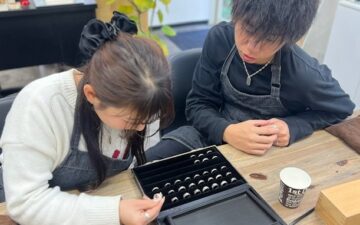 和歌山・みなべ町 Silver Accessories REVE 手作り体験作業風景