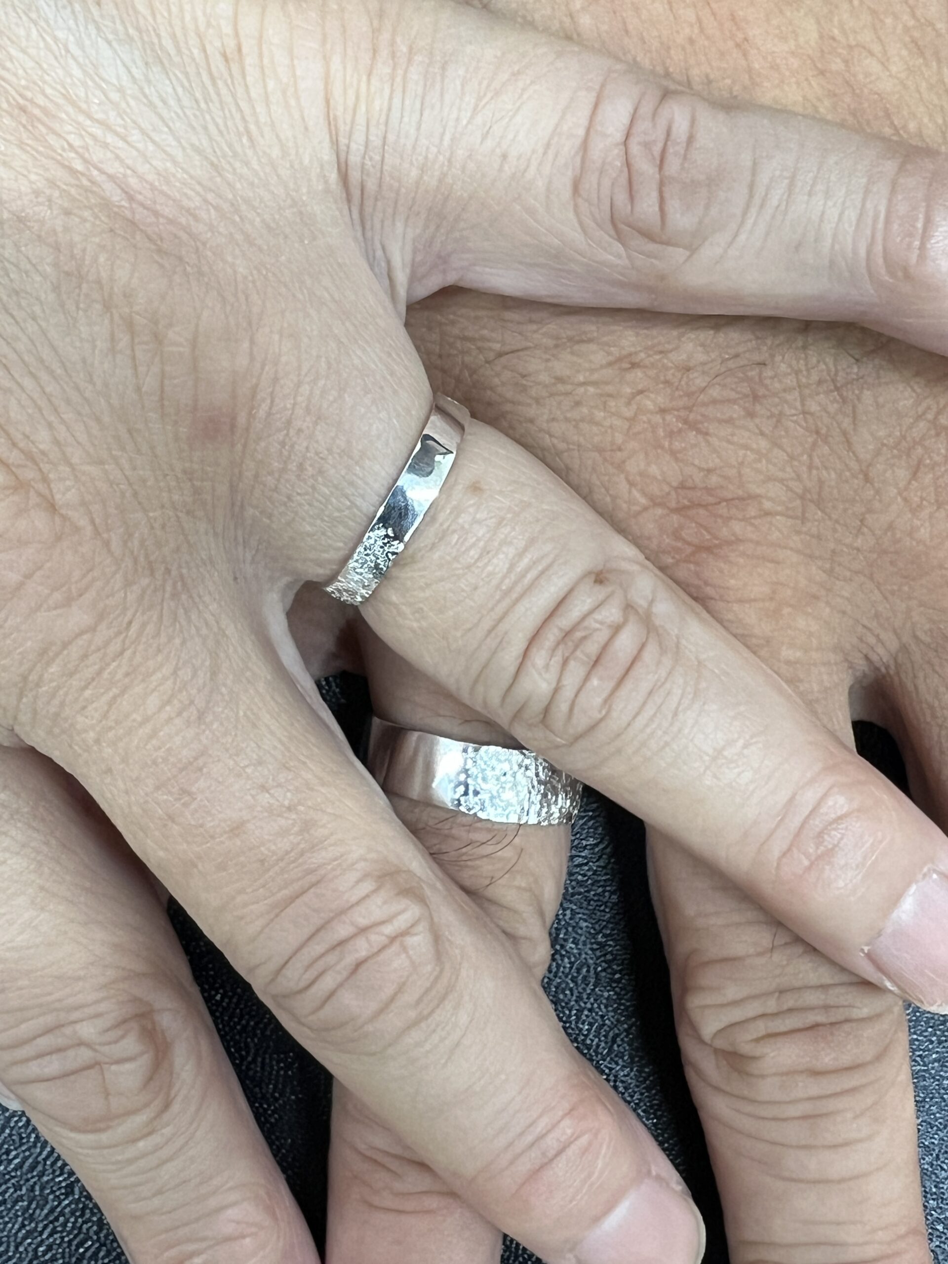 結婚記念日の串本旅行で手作りペアリング!大阪府50代男性へのお礼